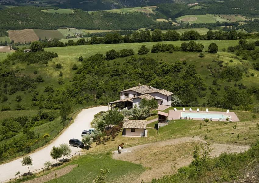 Agriturismo Valle Tezze Каша Екстериор снимка