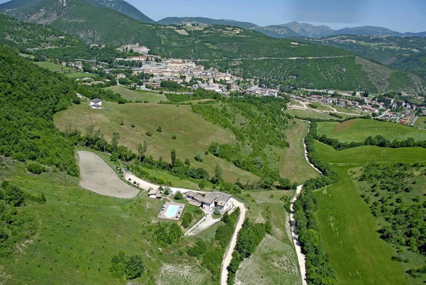 Agriturismo Valle Tezze Каша Екстериор снимка
